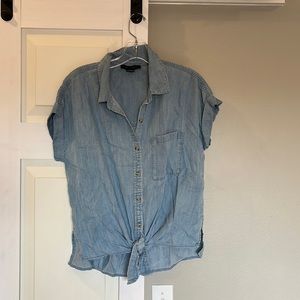 Sanctuary chambray tie shirt